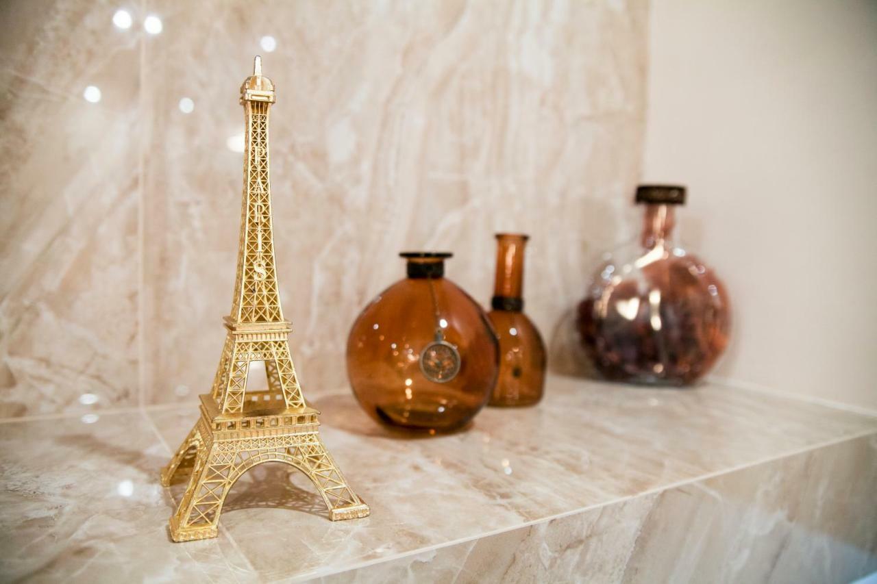 Apartment Luxe Paris Одеса Екстер'єр фото
